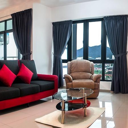 Lazy Traveler'S Suite By D Imperio Homestay George Town Exteriér fotografie