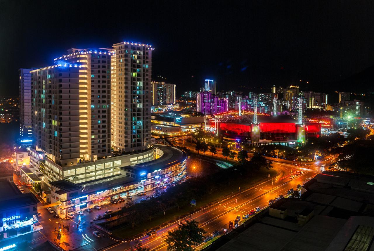 Lazy Traveler'S Suite By D Imperio Homestay George Town Exteriér fotografie