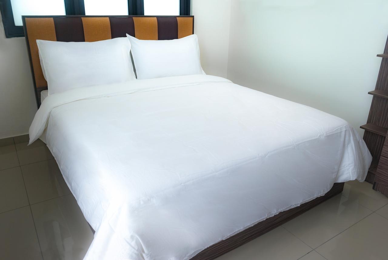 Lazy Traveler'S Suite By D Imperio Homestay George Town Exteriér fotografie