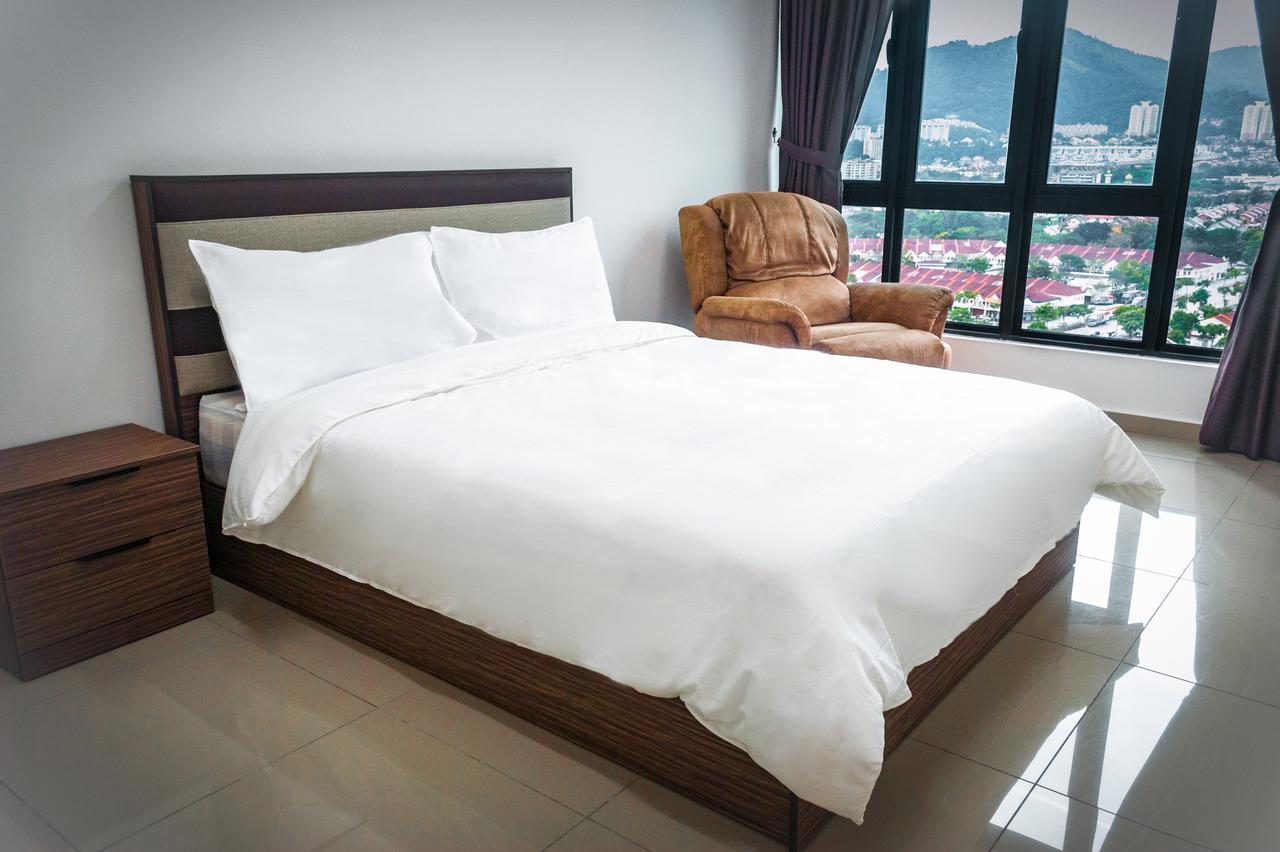 Lazy Traveler'S Suite By D Imperio Homestay George Town Exteriér fotografie