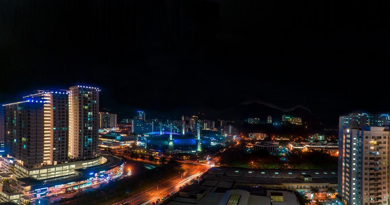 Lazy Traveler'S Suite By D Imperio Homestay George Town Exteriér fotografie