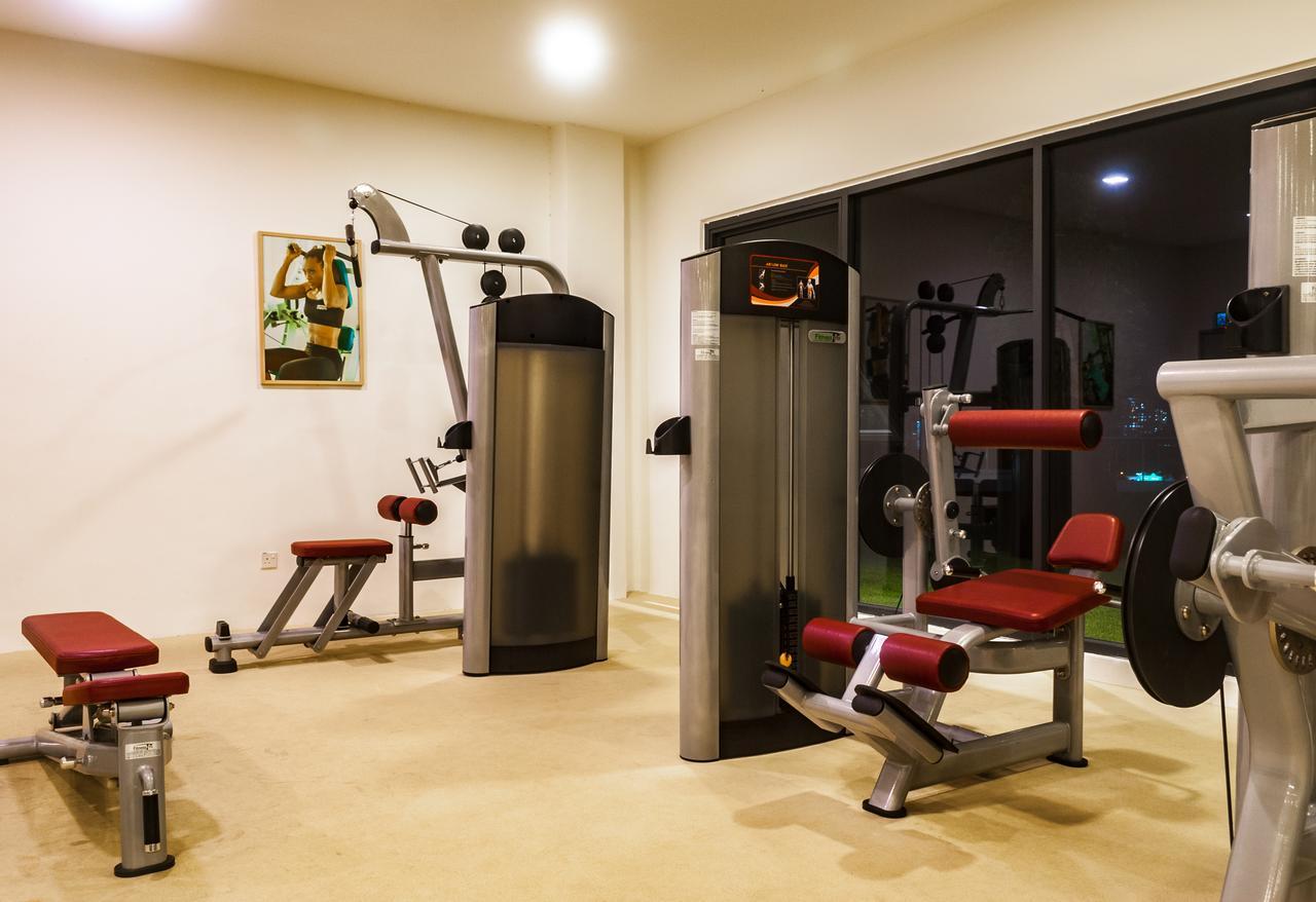 Lazy Traveler'S Suite By D Imperio Homestay George Town Exteriér fotografie